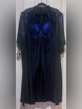 Black Satin Nightdress with Deep Purple Lace Trim Bra & Robe, Size 2X